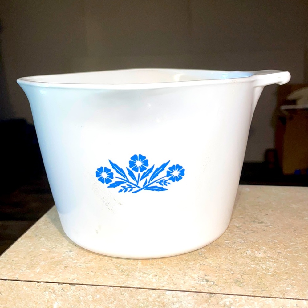Corning Ware Blue Cornflower Saucemaker P-55-B 1 Qt 4 Cup Vintage No Lid